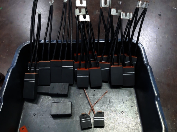 Cung cấp chổi than Morgan: EG251, EG571,EG236S,CM5H, NCC634 